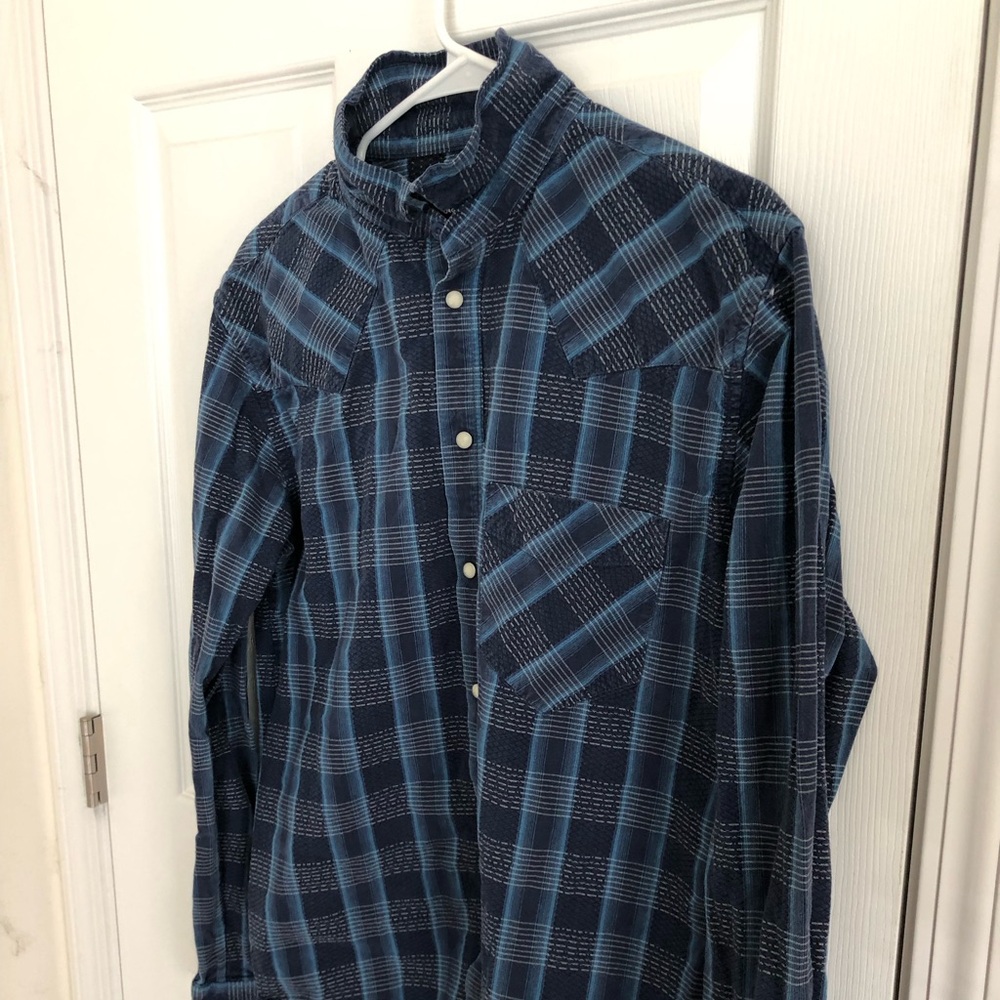 Patagonia pearl snap button up shirt - size M organic cotton